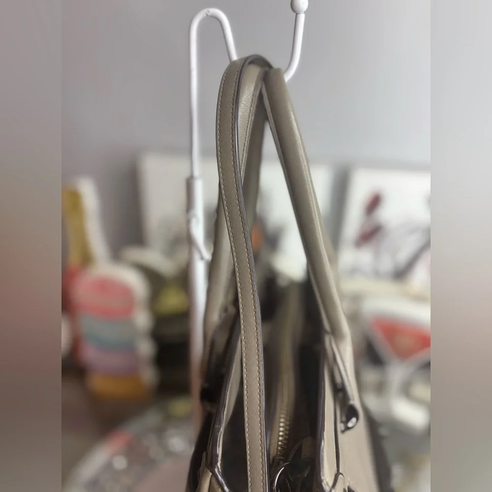 Coach 2015 calf leather Swagger Frame Satchel EUC - Picture 8 of 16